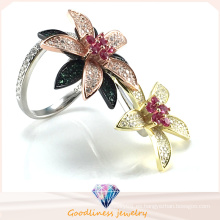 Anillo de la flor elegante para la joyería de la manera de la mujer Dos maneras que usan el anillo de la joyería de la astilla del anillo R10503